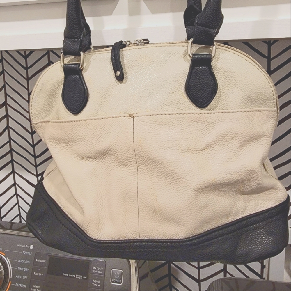 Tignanello cream/black